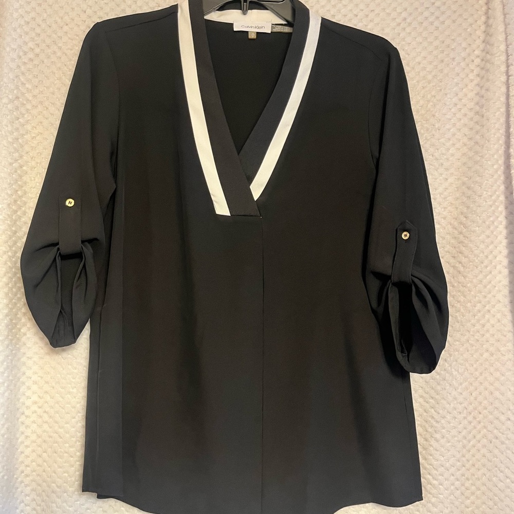 NWOT Calvin Klein blouse